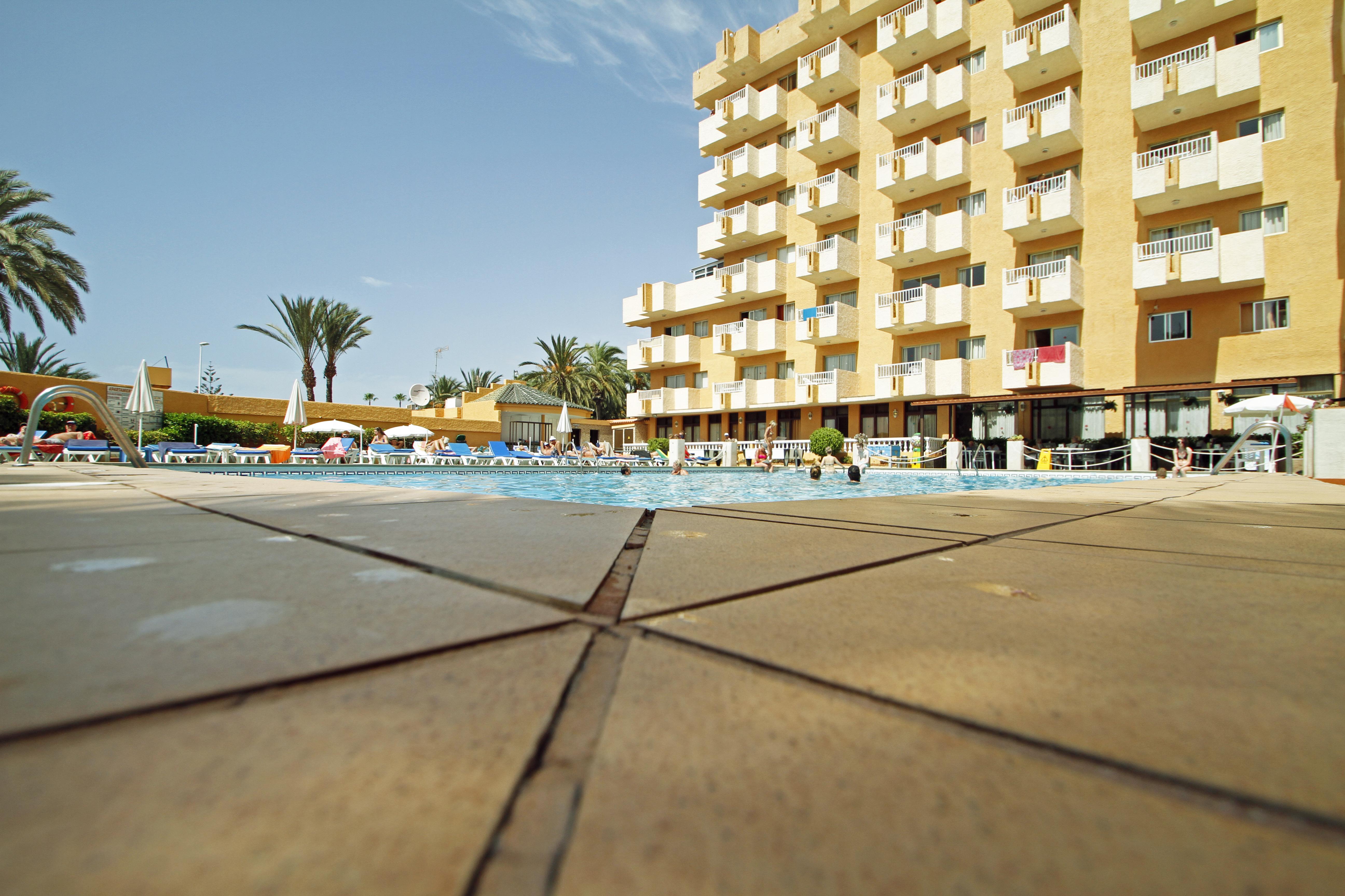 Servatur Caribe Playa de las Americas  Exterior photo