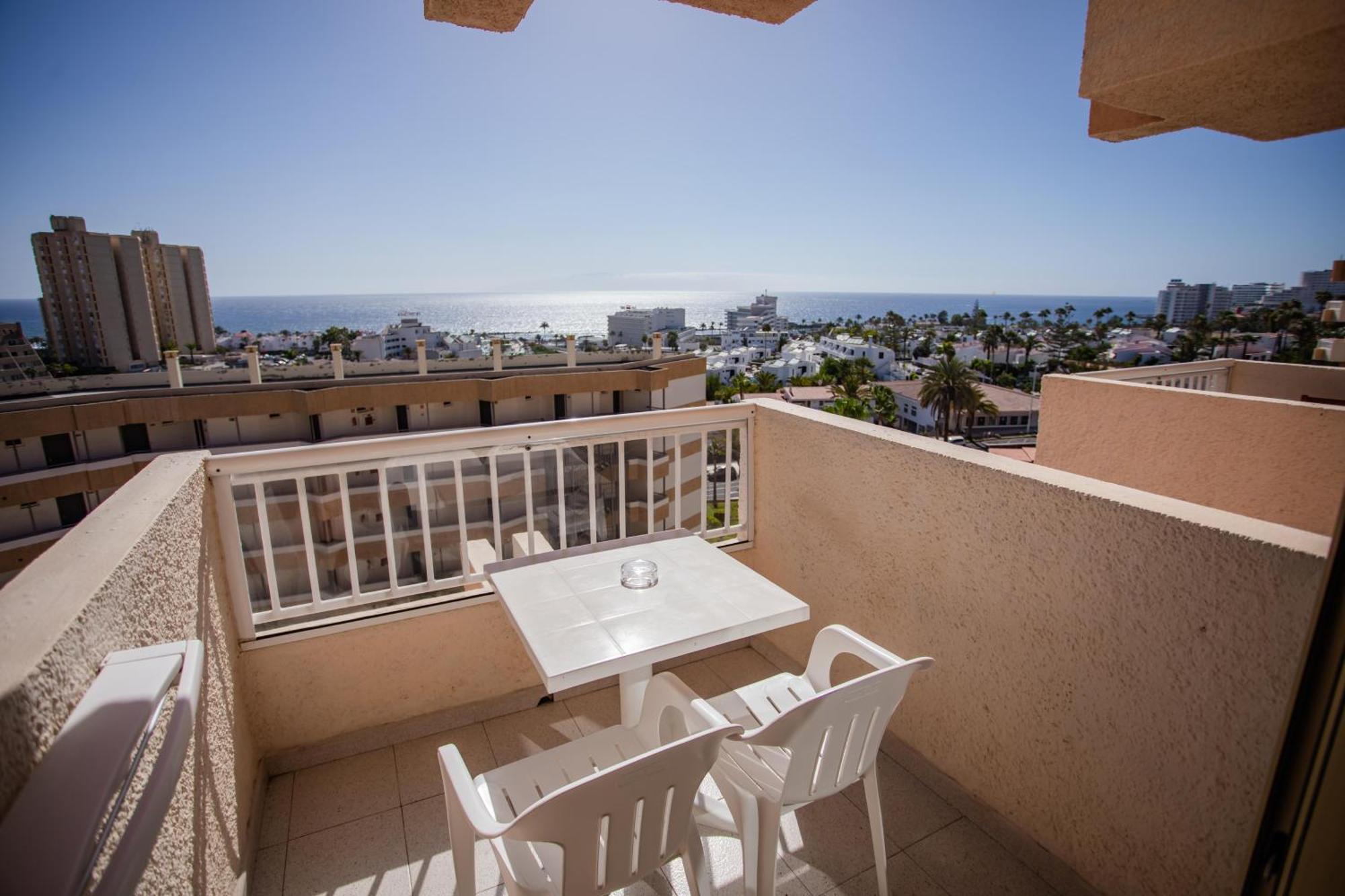 Servatur Caribe Playa de las Americas  Exterior photo